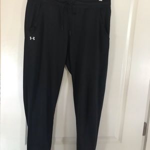 Womens under armour black jogger style